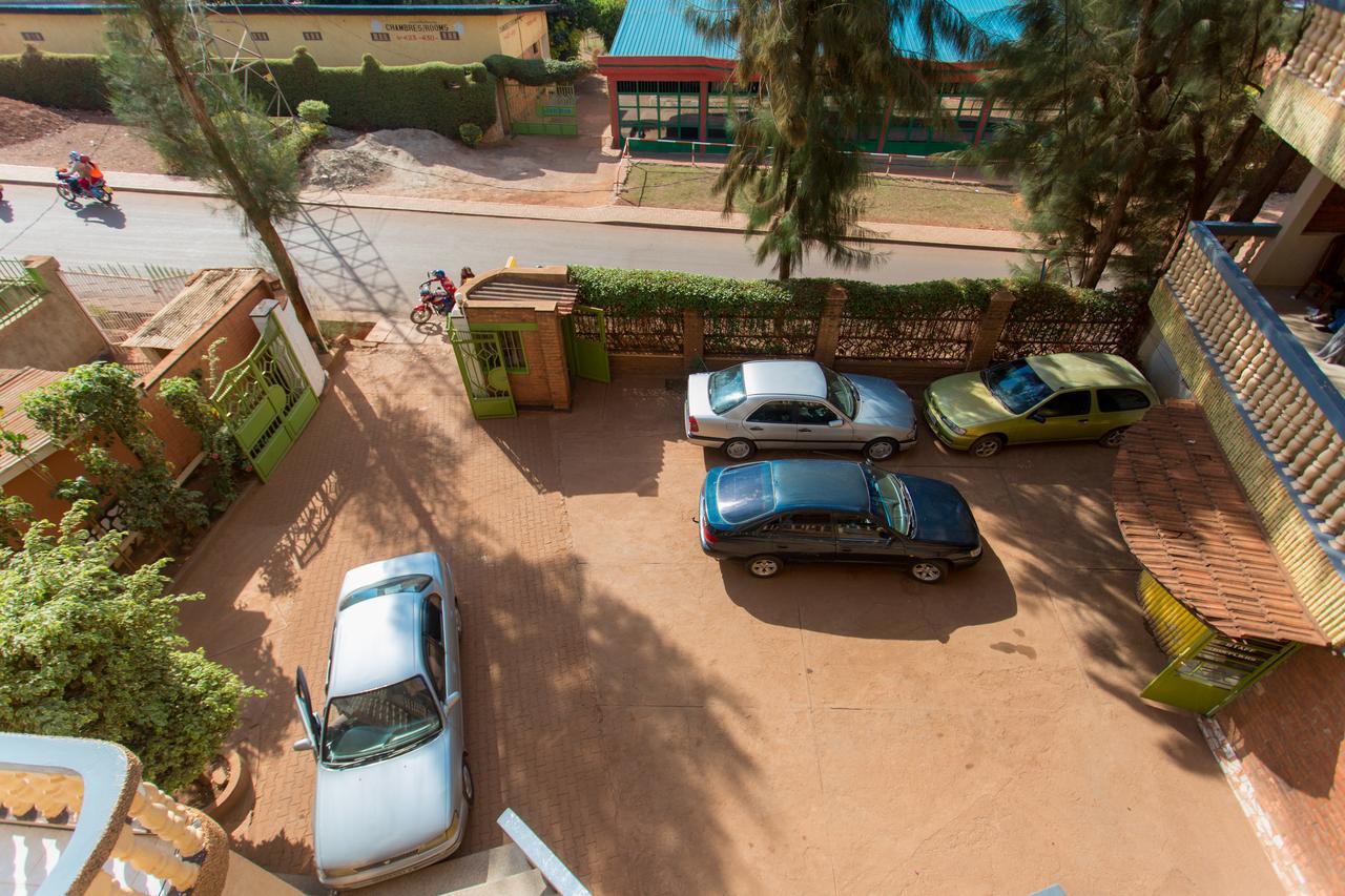 Heart Land Hotel Kigali Exterior photo