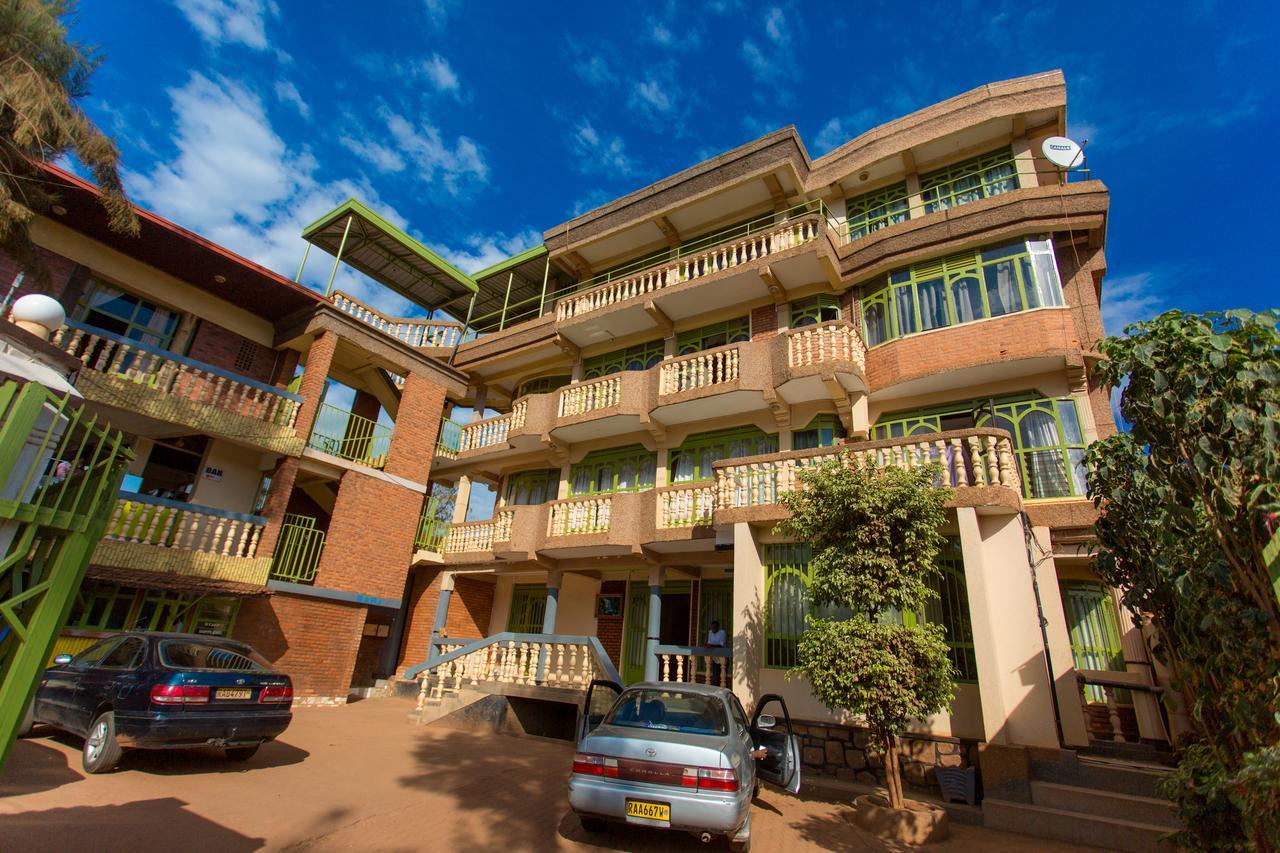 Heart Land Hotel Kigali Exterior photo